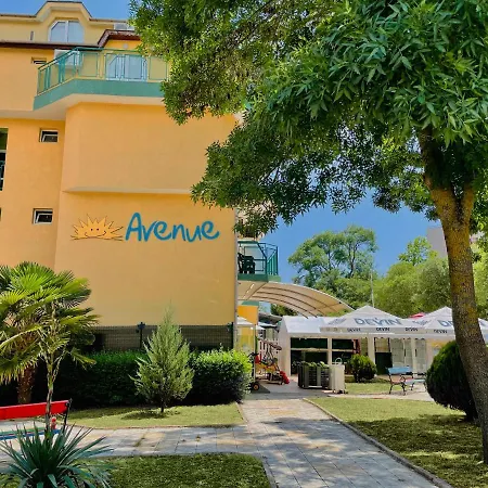 Family Avenue Homestay szállás *