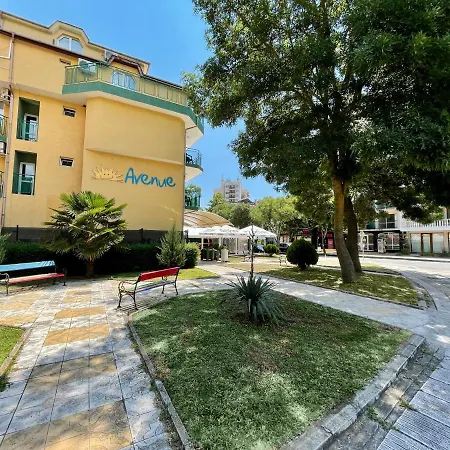 Family Avenue Homestay szállás