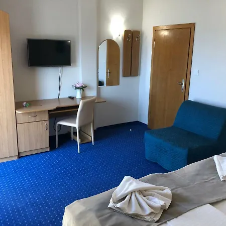 Family Avenue * Kiten