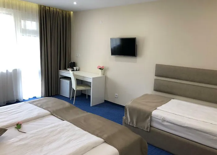 Family Avenue Homestay